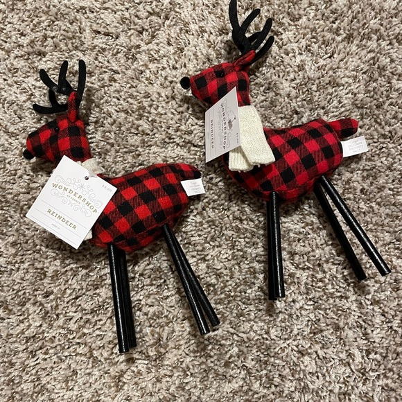 NWT 2 reindeer and 2 matching trees. Sold out in stores and on line. - Picture 2 of 12